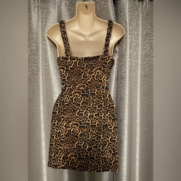 Zara Animal Print Fitted Mini Dress. - Picture 5 of 8